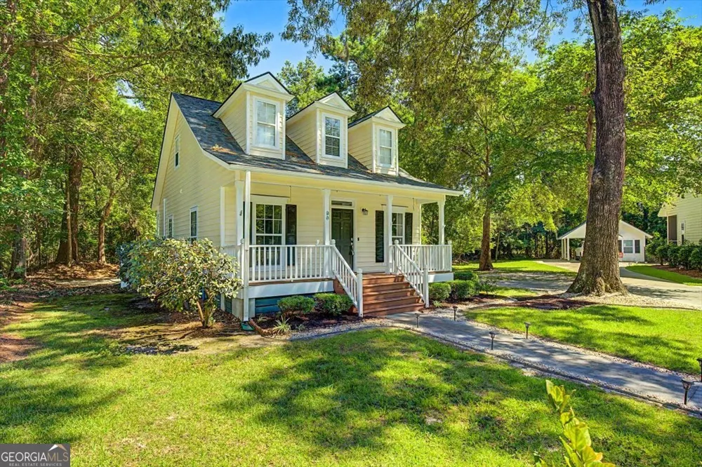 90 Brisbon Hall DR Richmond Hill, GA 31324