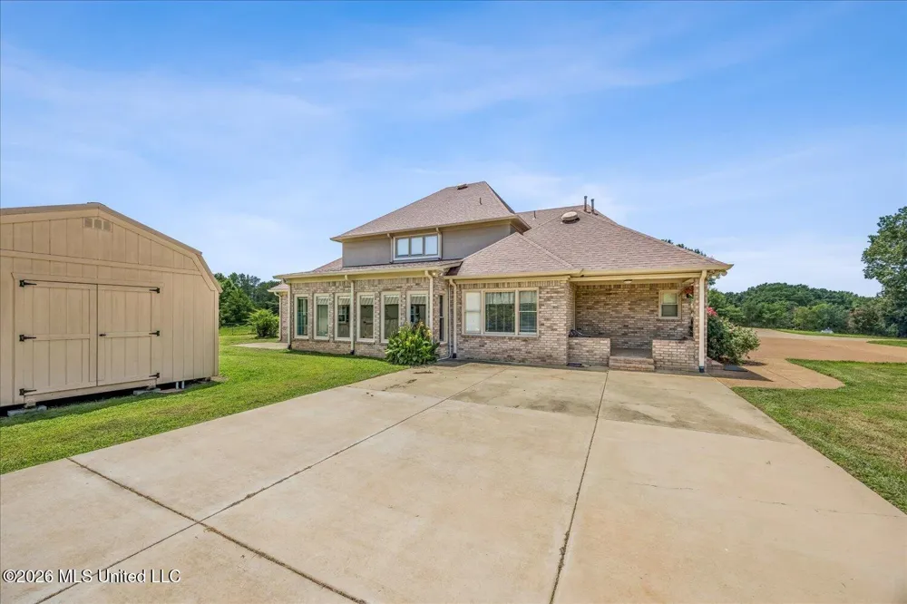 4620 Thompson Lane Byhalia, MS 38611