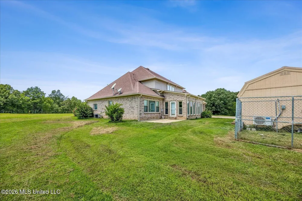 4620 Thompson Lane Byhalia, MS 38611