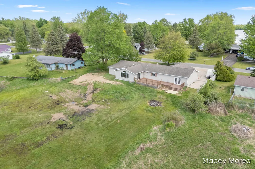 1910 Waterview Way Crystal, MI 48818
