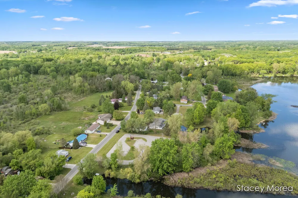 1910 Waterview Way Crystal, MI 48818