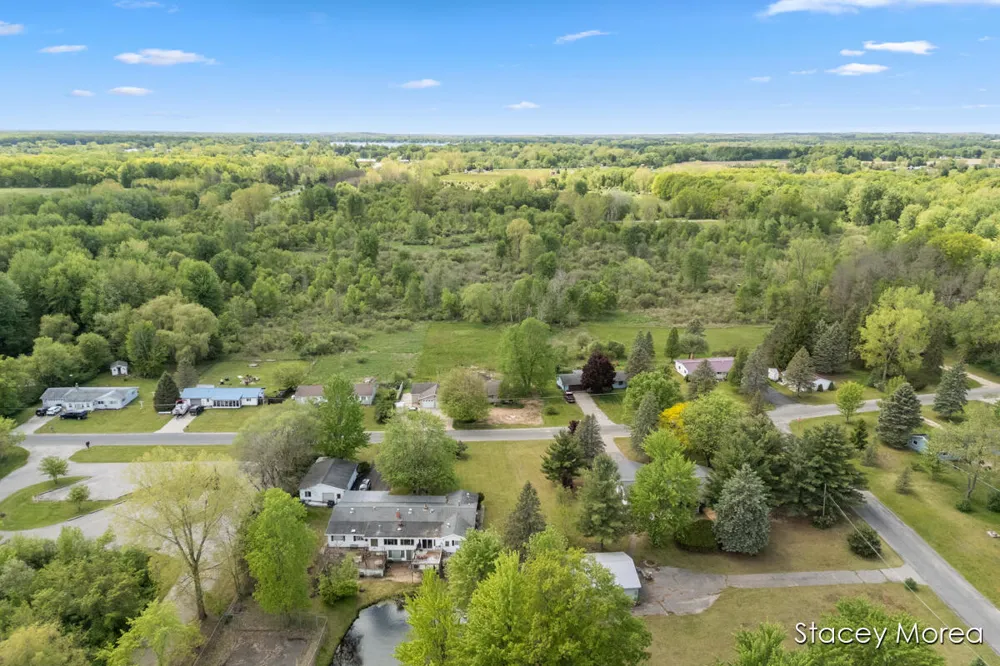 1910 Waterview Way Crystal, MI 48818
