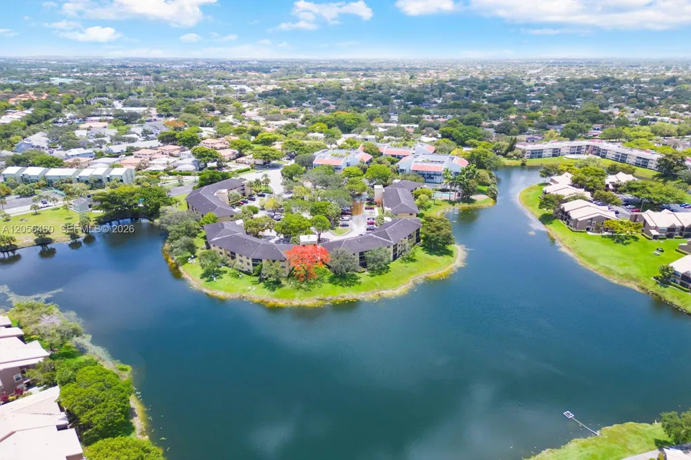 9000 NW 28th Dr #1-204 Coral Springs, FL 33065