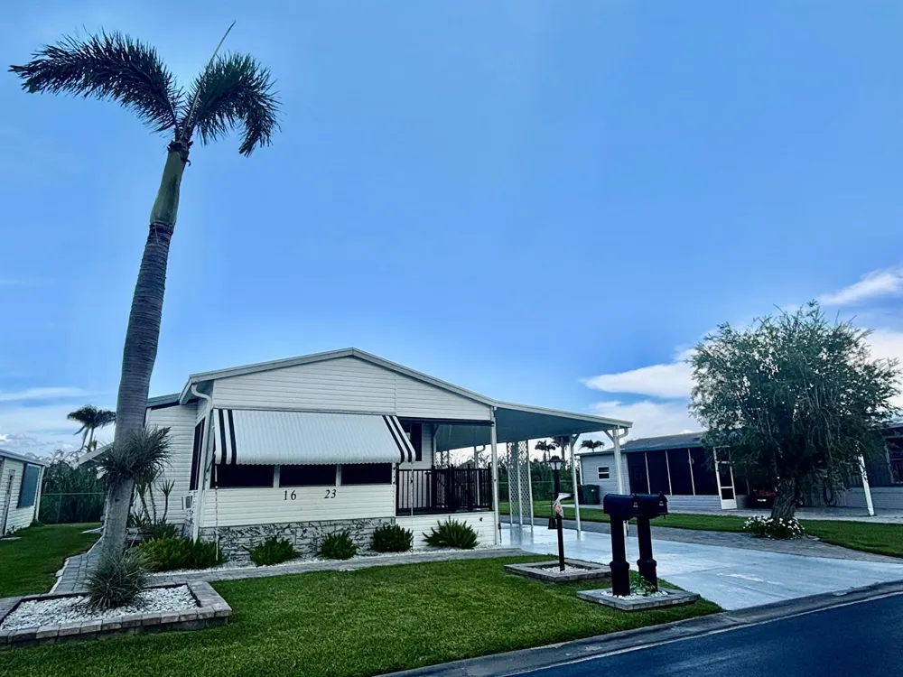1623 SW 35TH CIRCLE Okeechobee, FL 34974