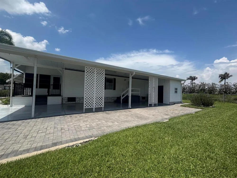 1623 SW 35TH CIRCLE Okeechobee, FL 34974