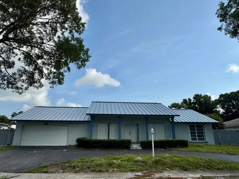 7441 SW 19TH STREET