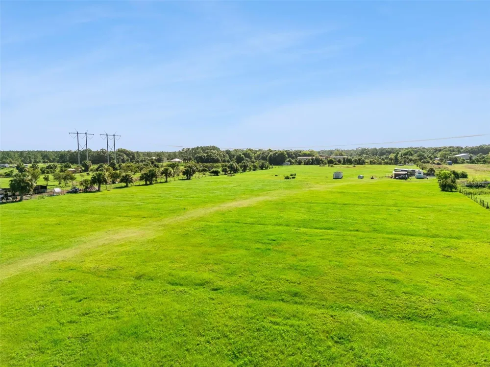 345 TROTTING TRAIL Osteen, FL 32764