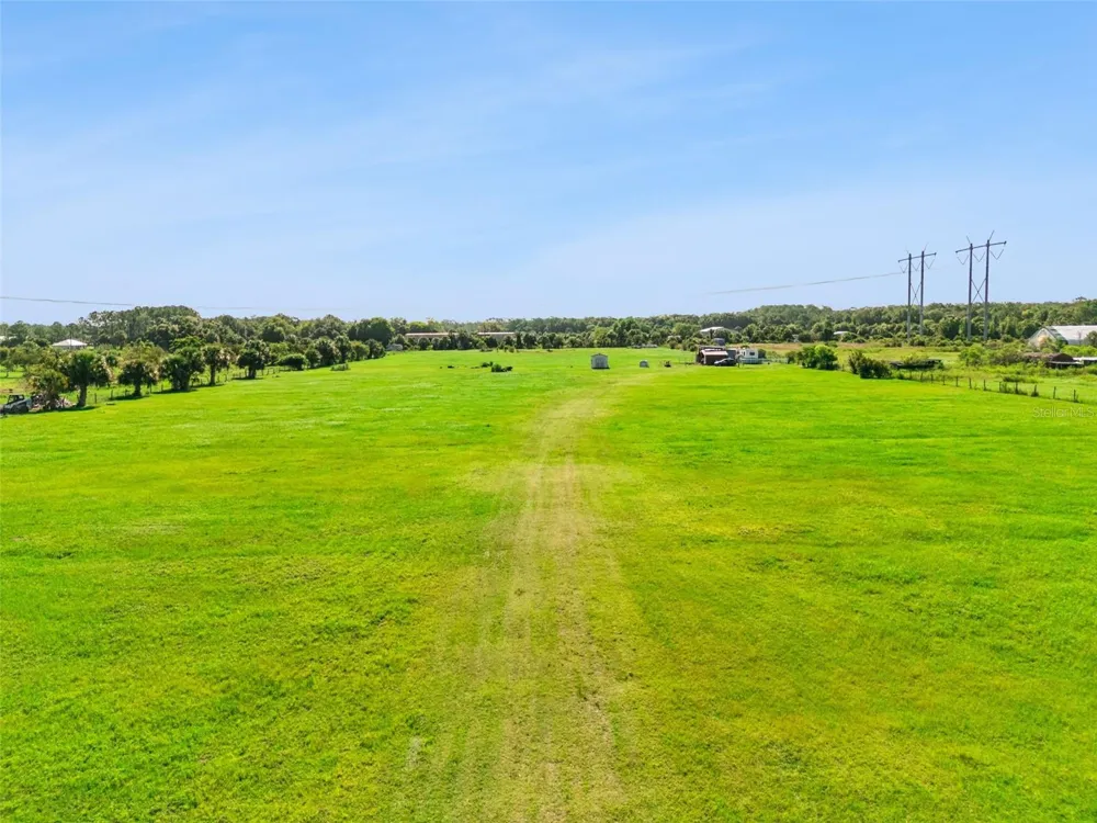 345 TROTTING TRAIL Osteen, FL 32764