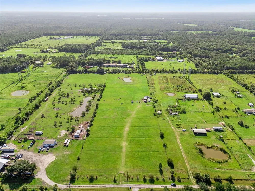 345 TROTTING TRAIL Osteen, FL 32764