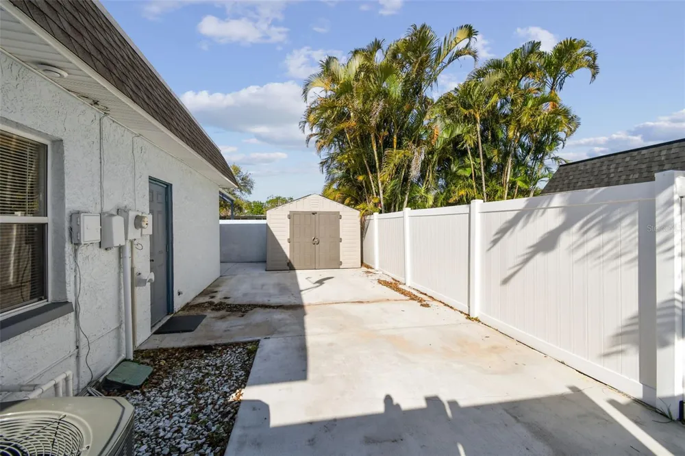 12252 ELDON DRIVE Largo, FL 33774