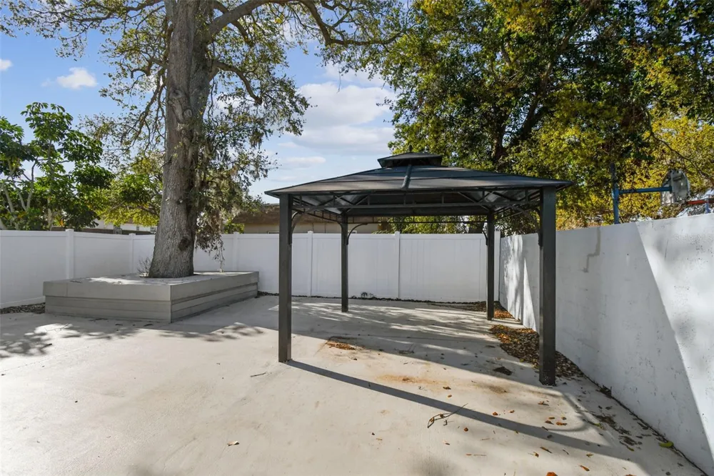 12252 ELDON DRIVE Largo, FL 33774
