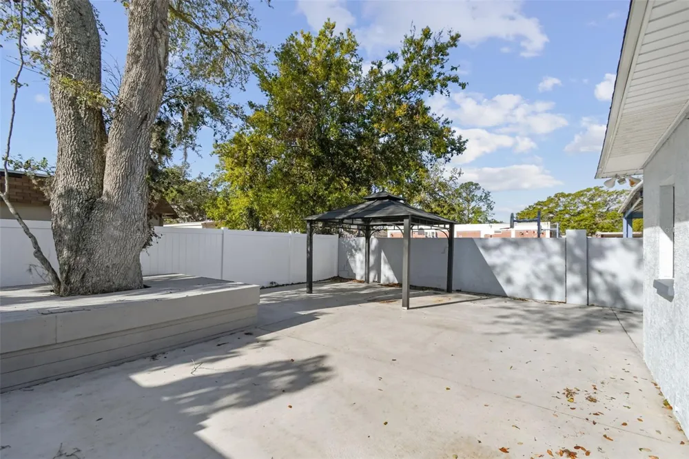 12252 ELDON DRIVE Largo, FL 33774