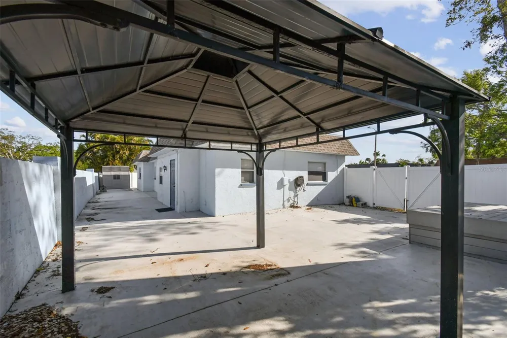 12252 ELDON DRIVE Largo, FL 33774