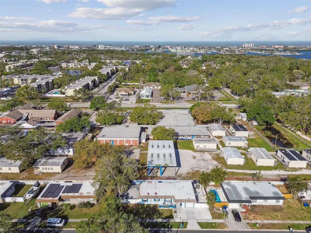 12252 ELDON DRIVE Largo, FL 33774