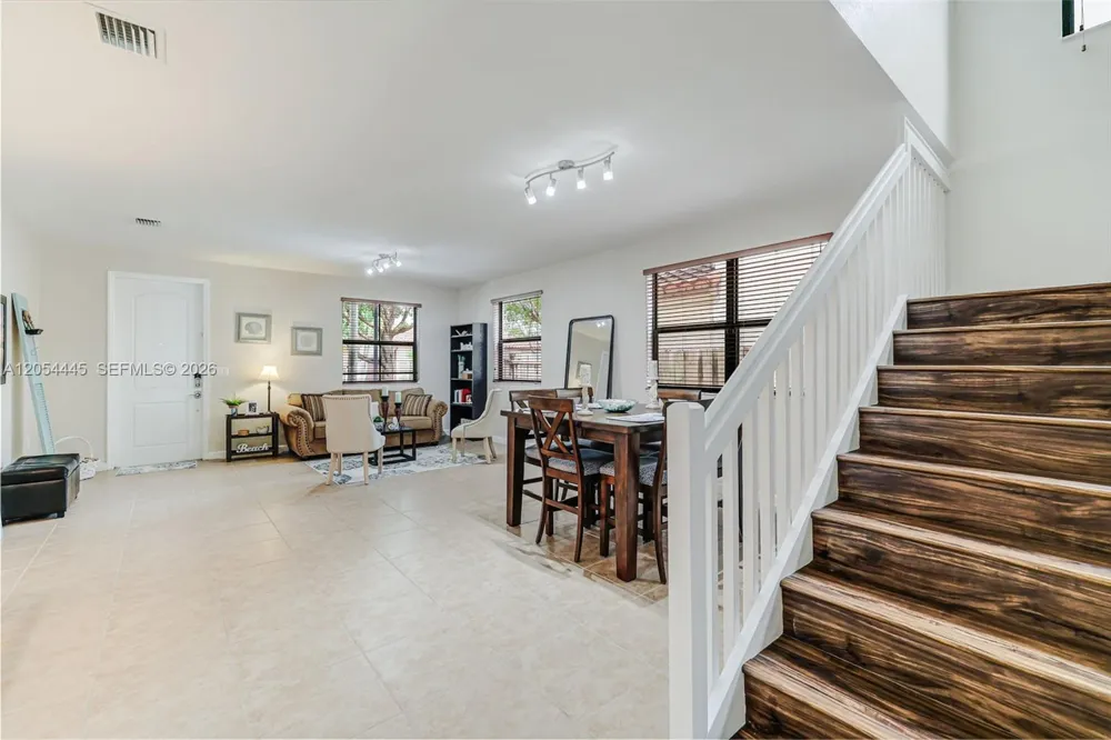17670 SW 154th Pl Miami, FL 33187