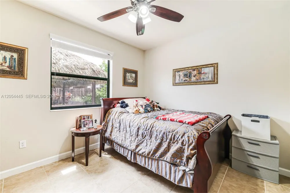 17670 SW 154th Pl Miami, FL 33187