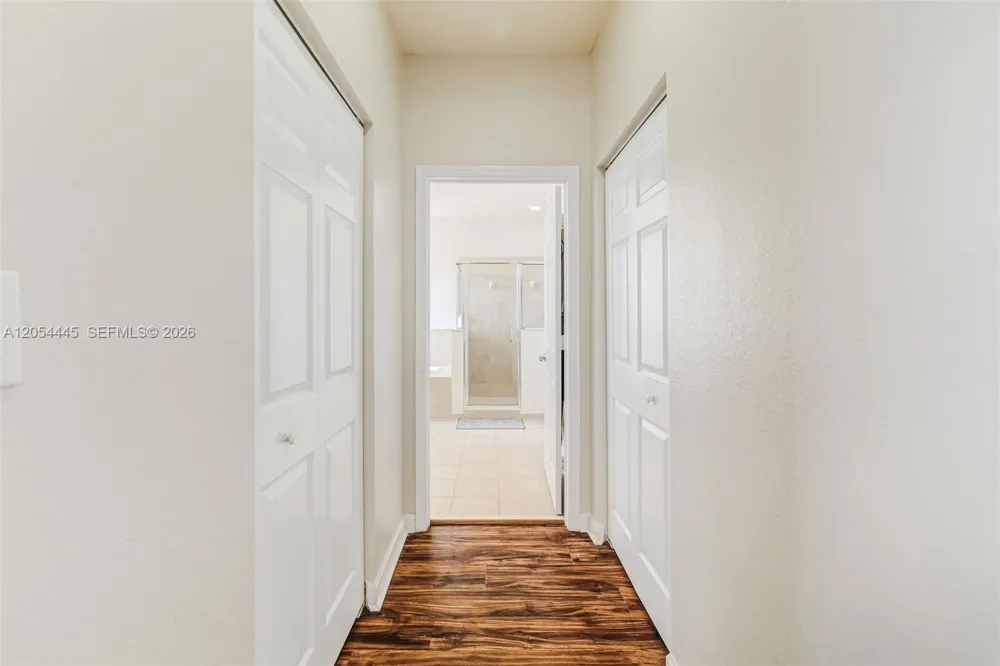 17670 SW 154th Pl Miami, FL 33187
