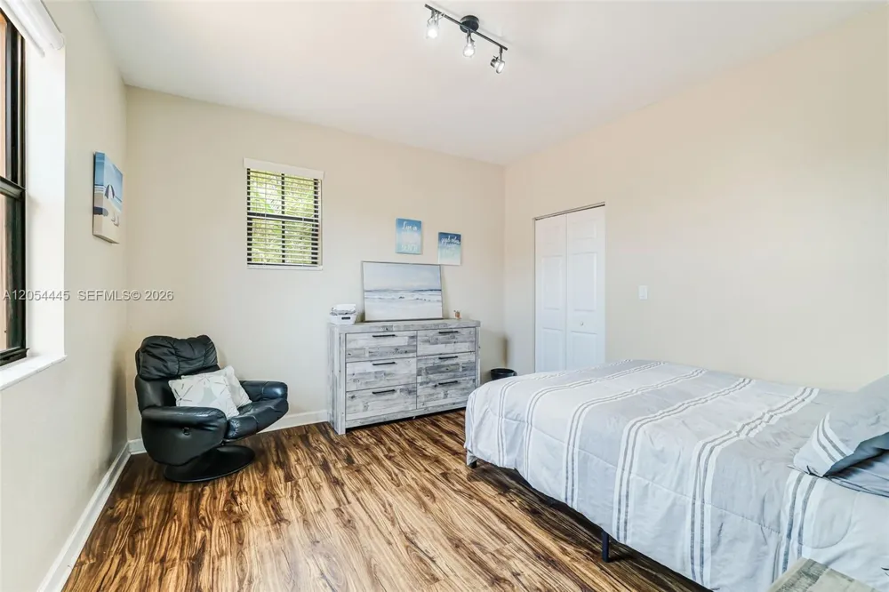 17670 SW 154th Pl Miami, FL 33187