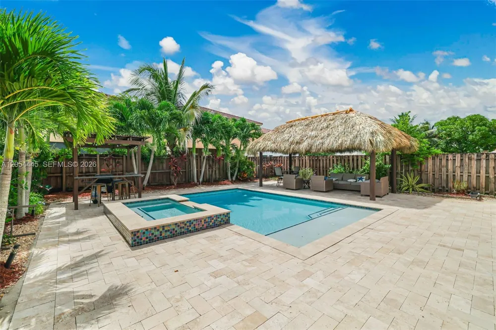 17670 SW 154th Pl Miami, FL 33187