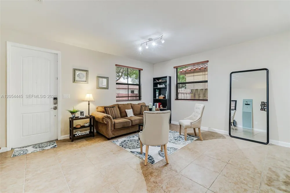 17670 SW 154th Pl Miami, FL 33187