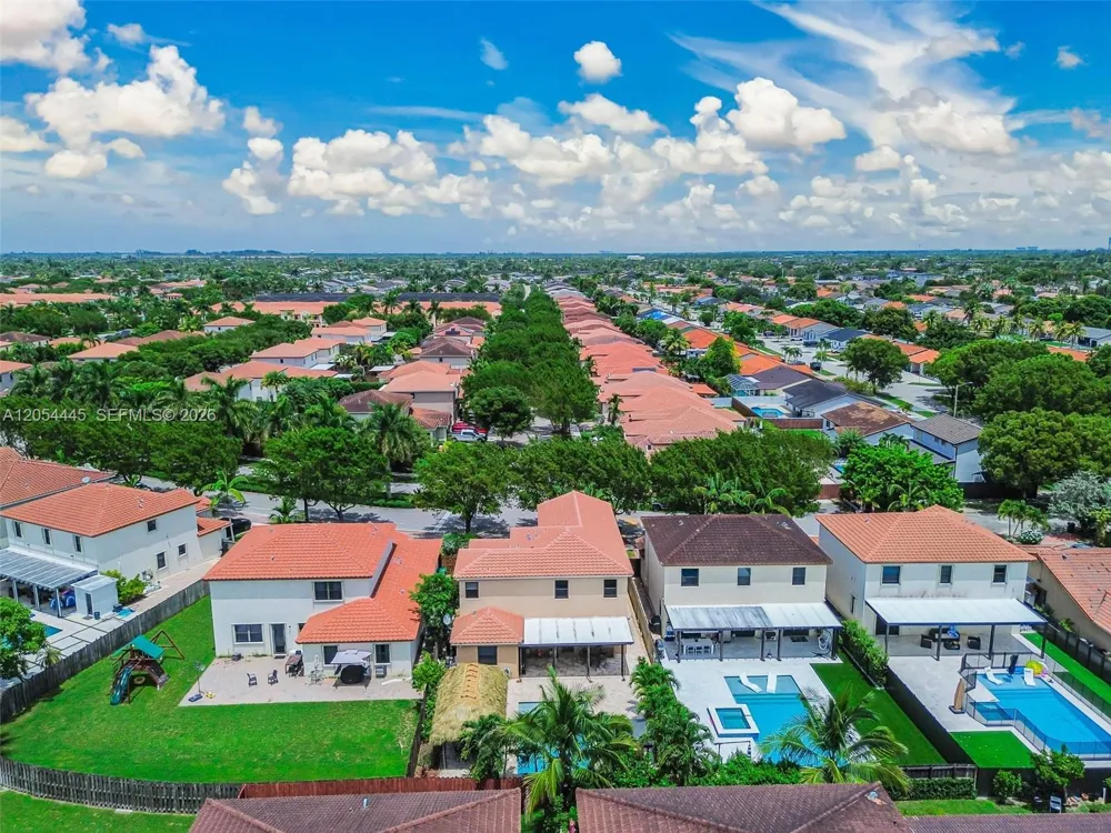 17670 SW 154th Pl Miami, FL 33187