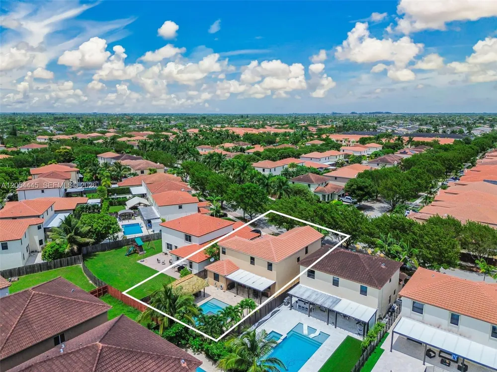 17670 SW 154th Pl Miami, FL 33187