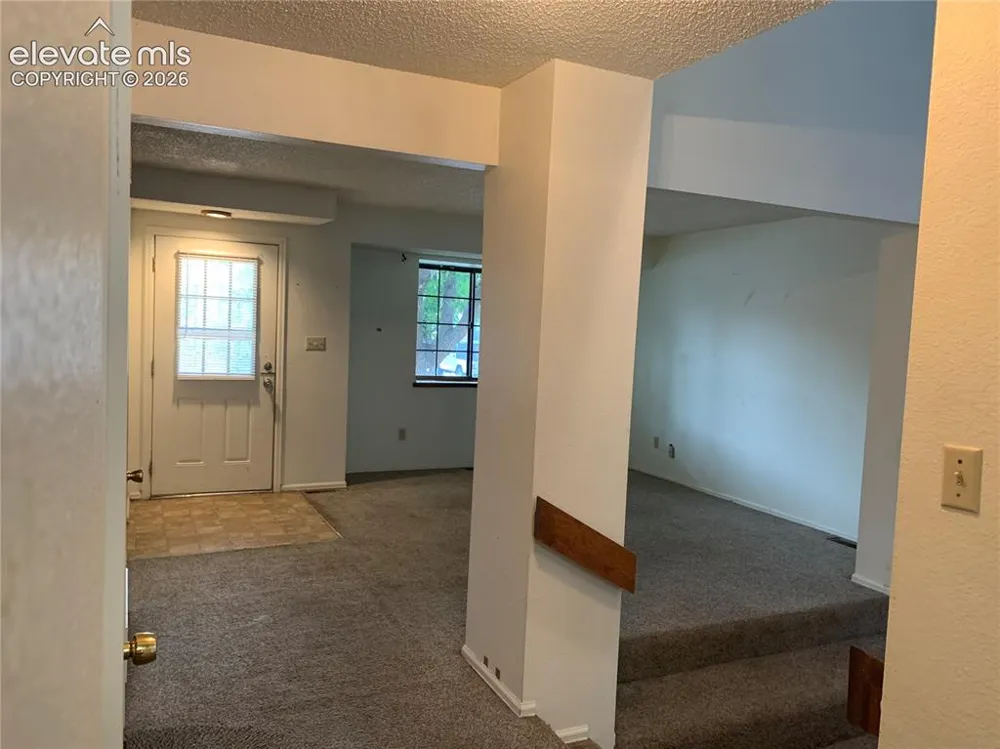 879 London Green Way Colorado Springs, CO 80906