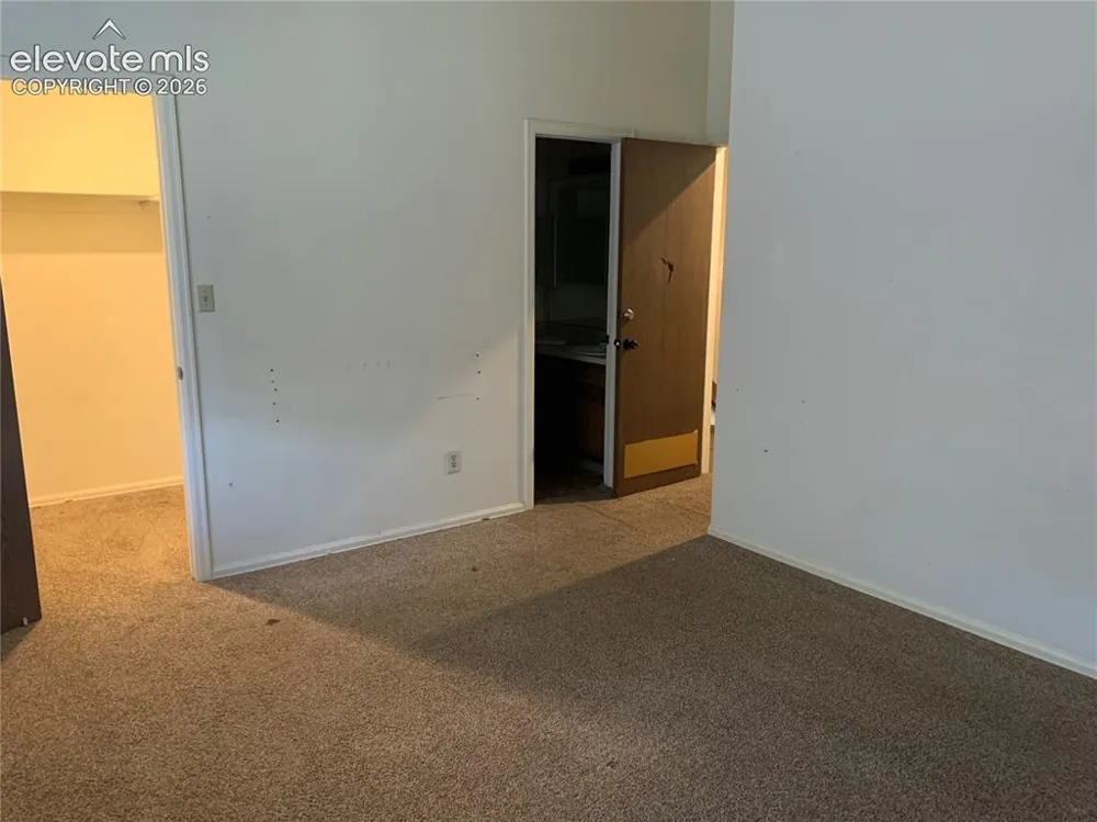 879 London Green Way Colorado Springs, CO 80906