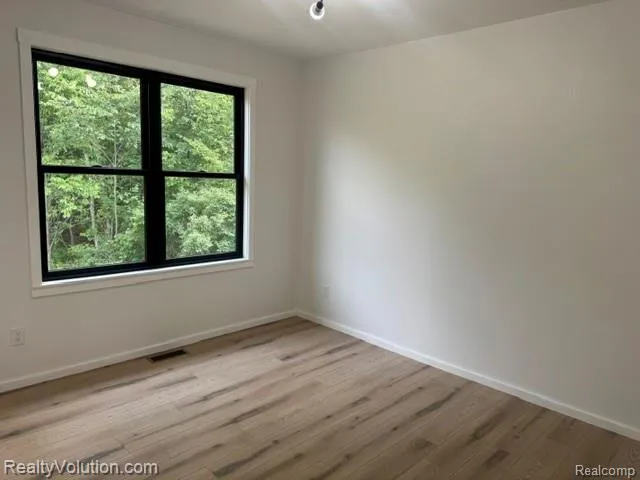 7260 Newark Road Imlay Township, MI 48444