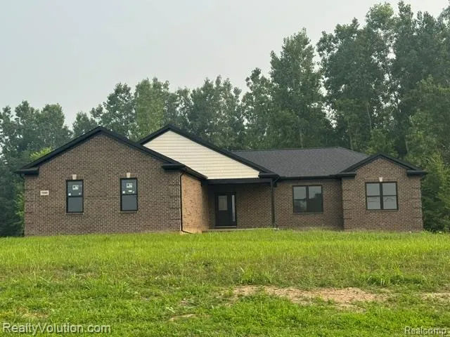 7260 Newark Road Imlay Township, MI 48444