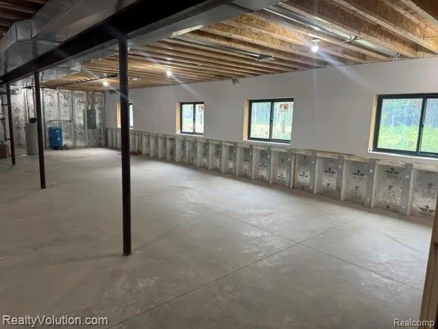 7260 Newark Road Imlay Township, MI 48444