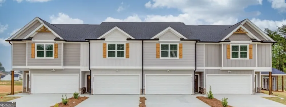 6362 Pine Ridge PT Lula, GA 30554
