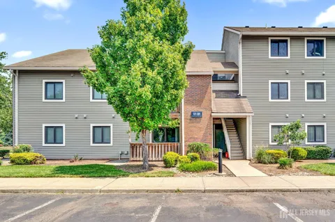 601 Ravens Crest Drive