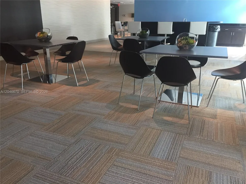 951 Brickell Ave #1909 Miami, FL 33131