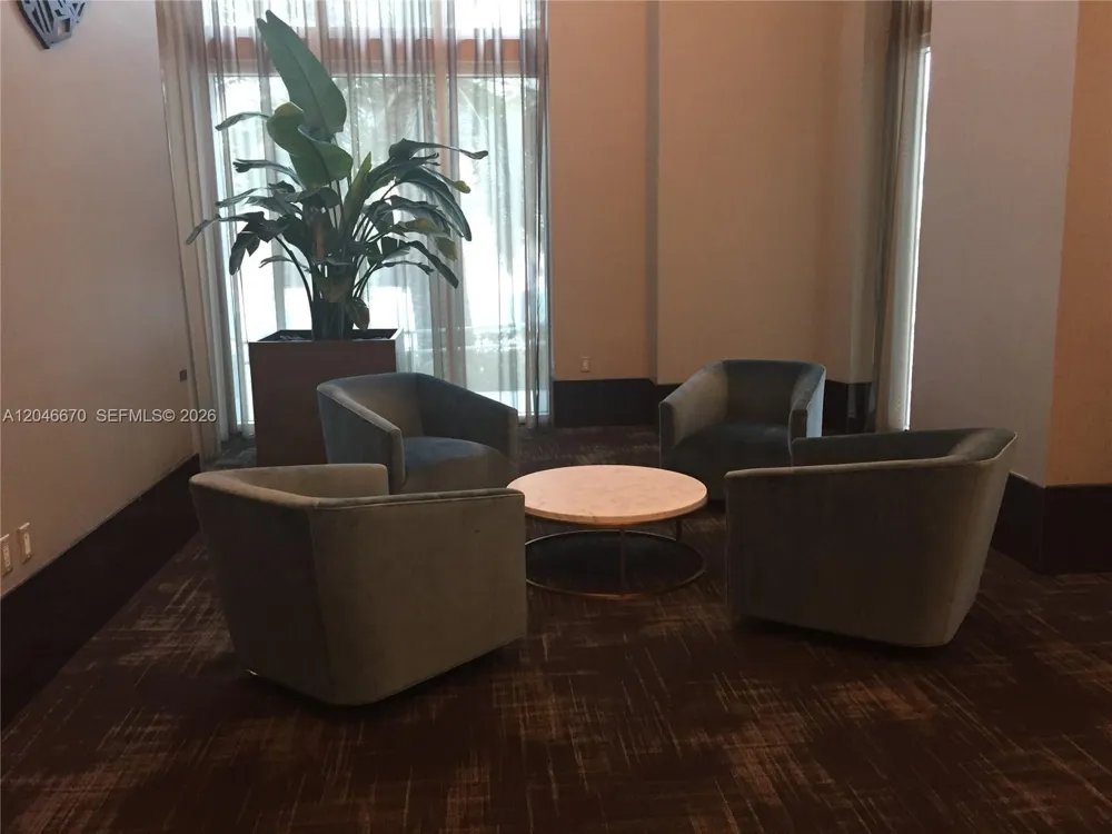 951 Brickell Ave #1909 Miami, FL 33131