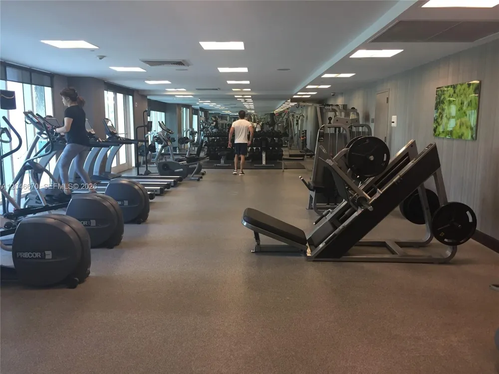 951 Brickell Ave #1909 Miami, FL 33131