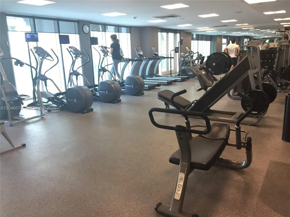 951 Brickell Ave #1909 Miami, FL 33131