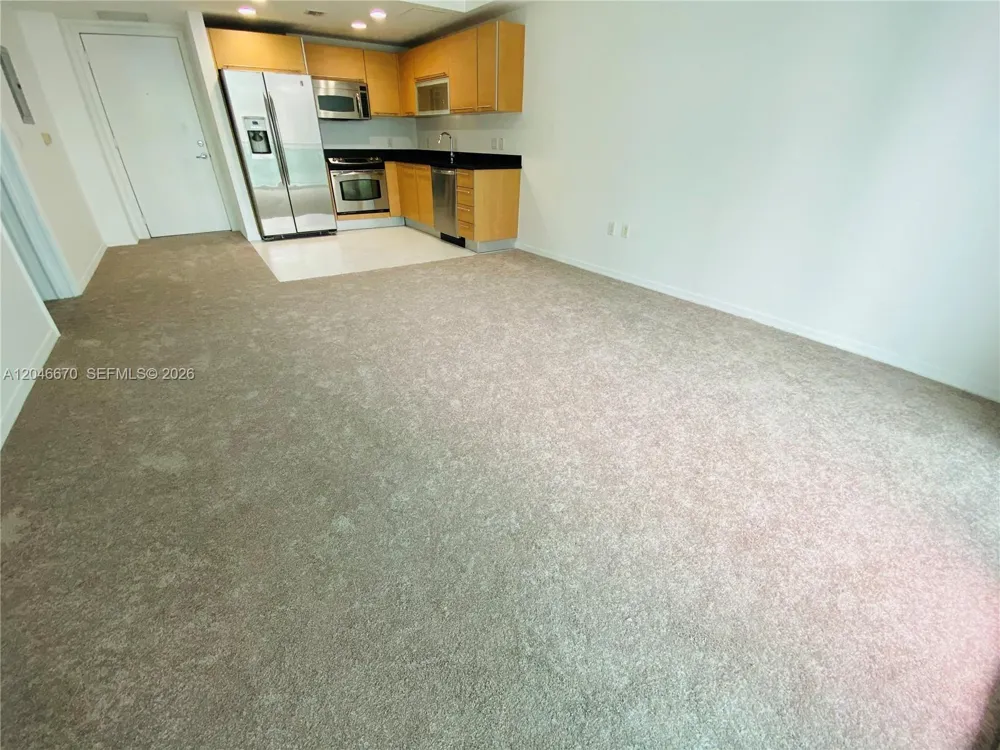 951 Brickell Ave #1909 Miami, FL 33131
