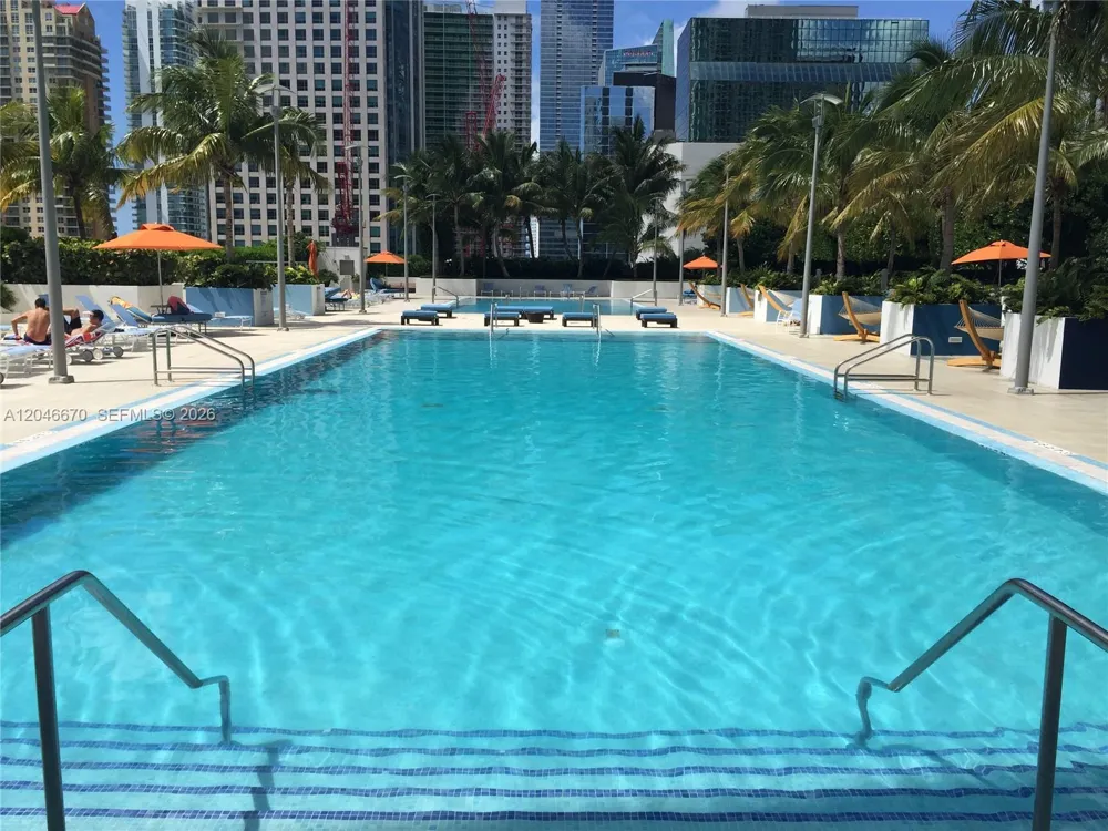 951 Brickell Ave #1909 Miami, FL 33131