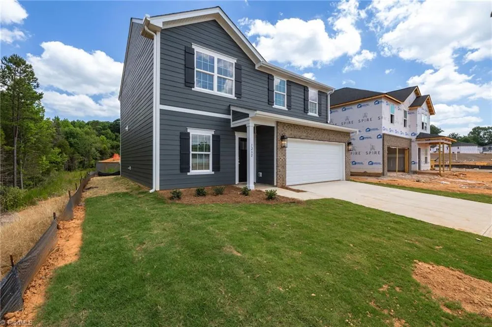 1262 Solomon Drive #Hickory Kernersville, NC 27284