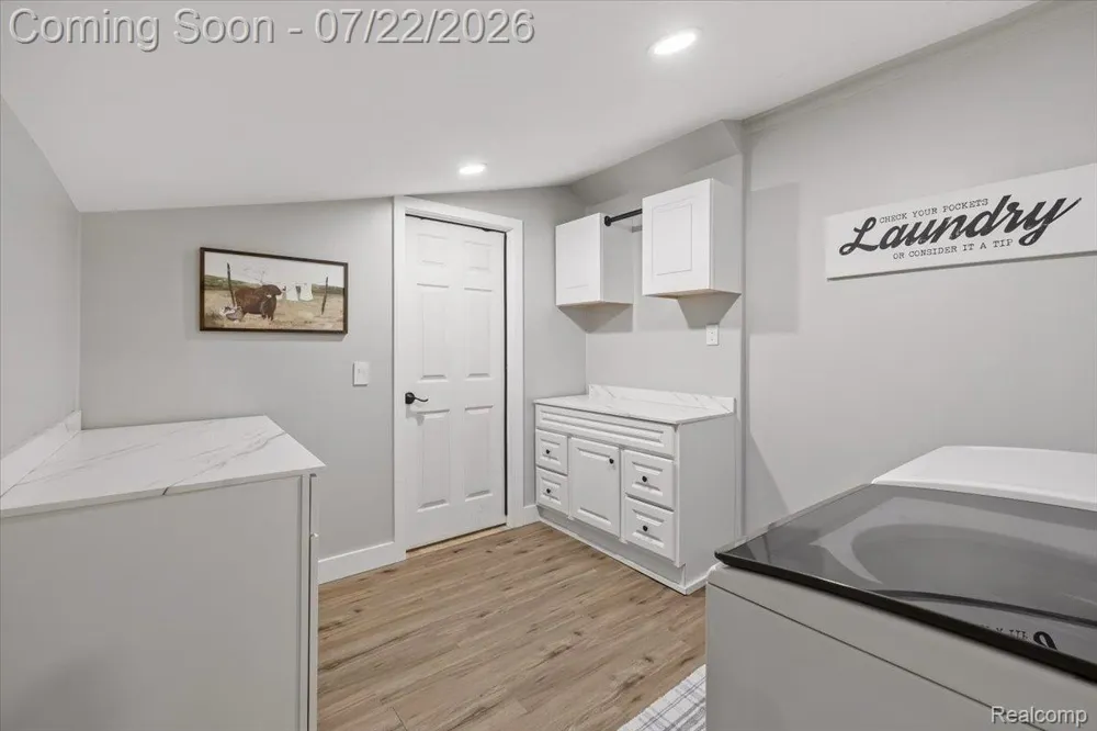 16036 Worden Road Groveland Township, MI 48442