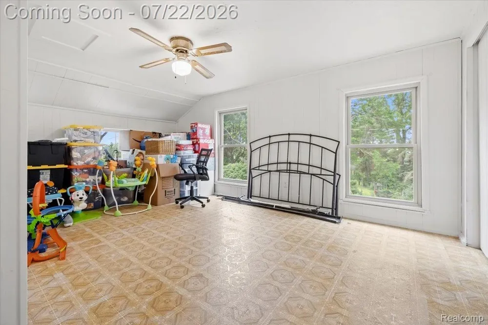 16036 Worden Road Groveland Township, MI 48442