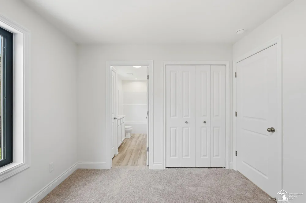 582 Rose Crest Boulevard Frenchtown Township, MI 48162