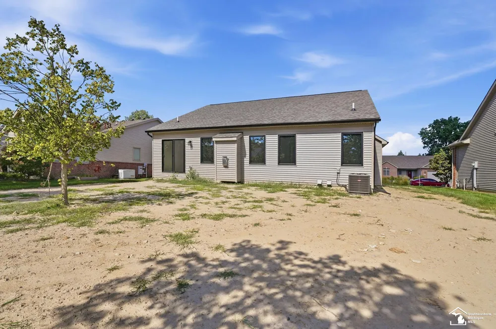 582 Rose Crest Boulevard Frenchtown Township, MI 48162