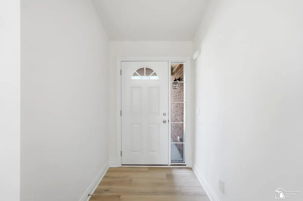 582 Rose Crest Boulevard Frenchtown Township, MI 48162