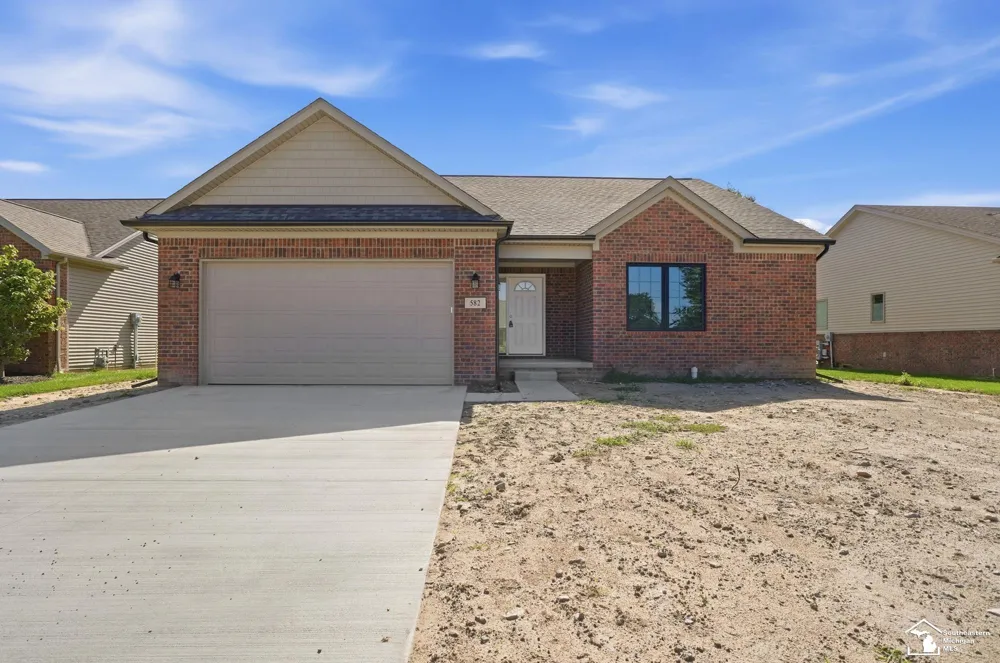 582 Rose Crest Boulevard Frenchtown Township, MI 48162