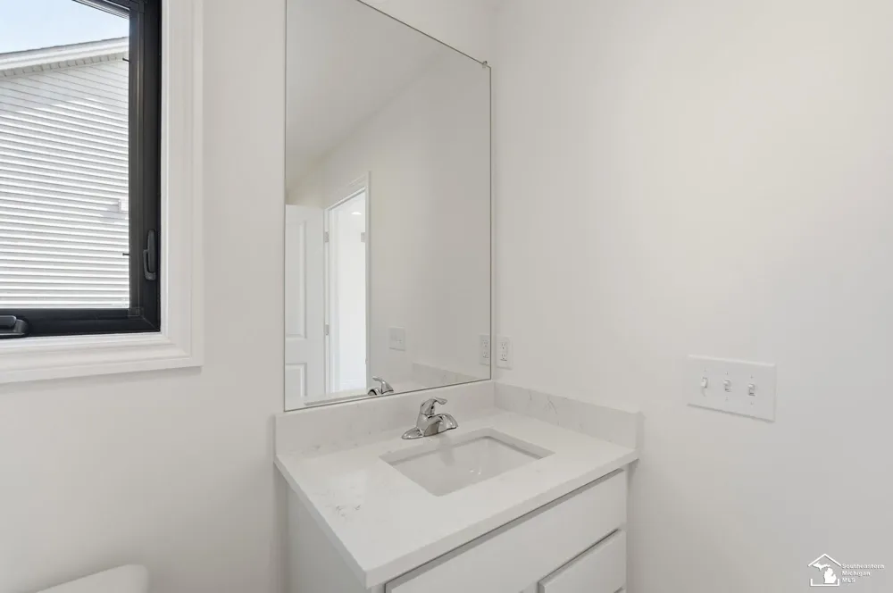582 Rose Crest Boulevard Frenchtown Township, MI 48162