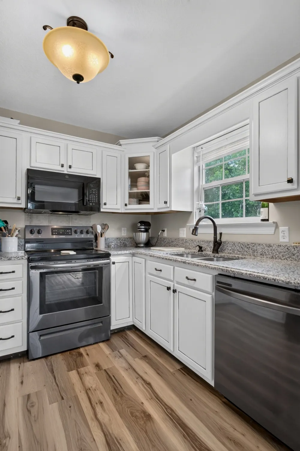 145 Willow Way McMinnville, TN 37110
