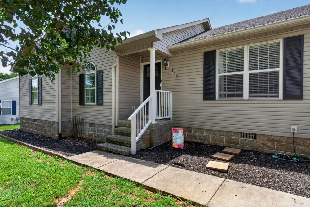145 Willow Way McMinnville, TN 37110
