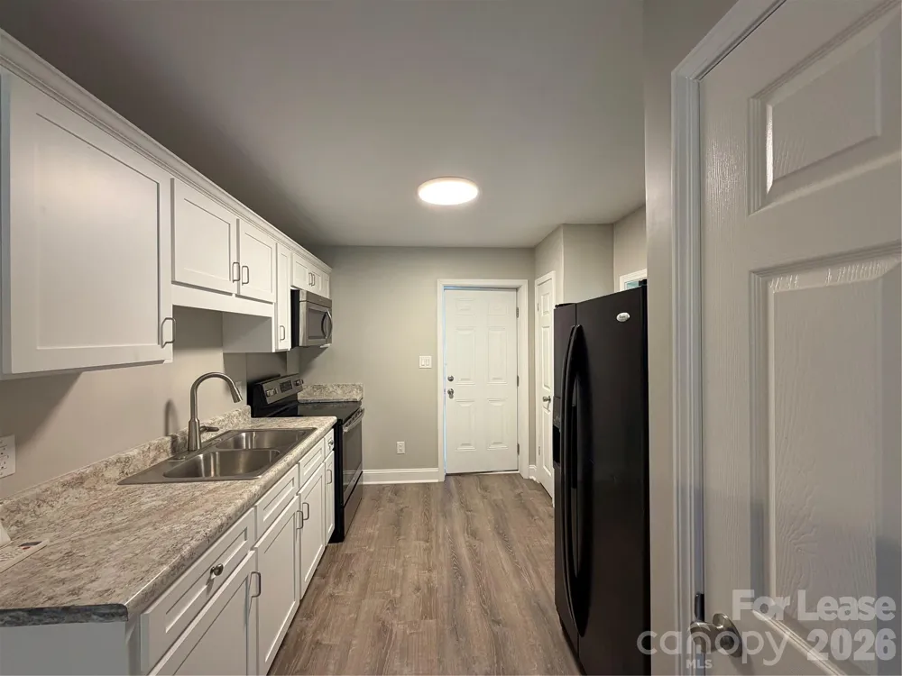 2621 E Greenbriar Road Statesville, NC 28625
